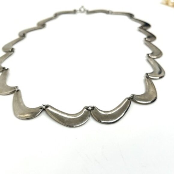 VINTAGE MODERNIST MOON CRESCENT LINK NECKLACE SILVER TONE SCALLOP BIB COLLAR - Picture 16 of 16